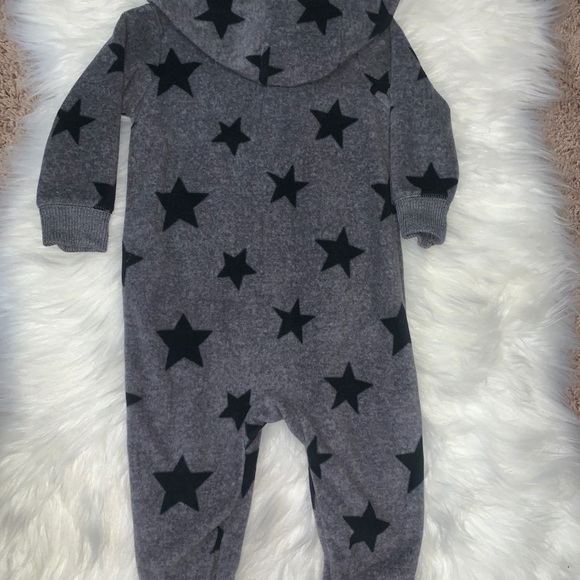 Carter’s one piece - Picture 2 of 3